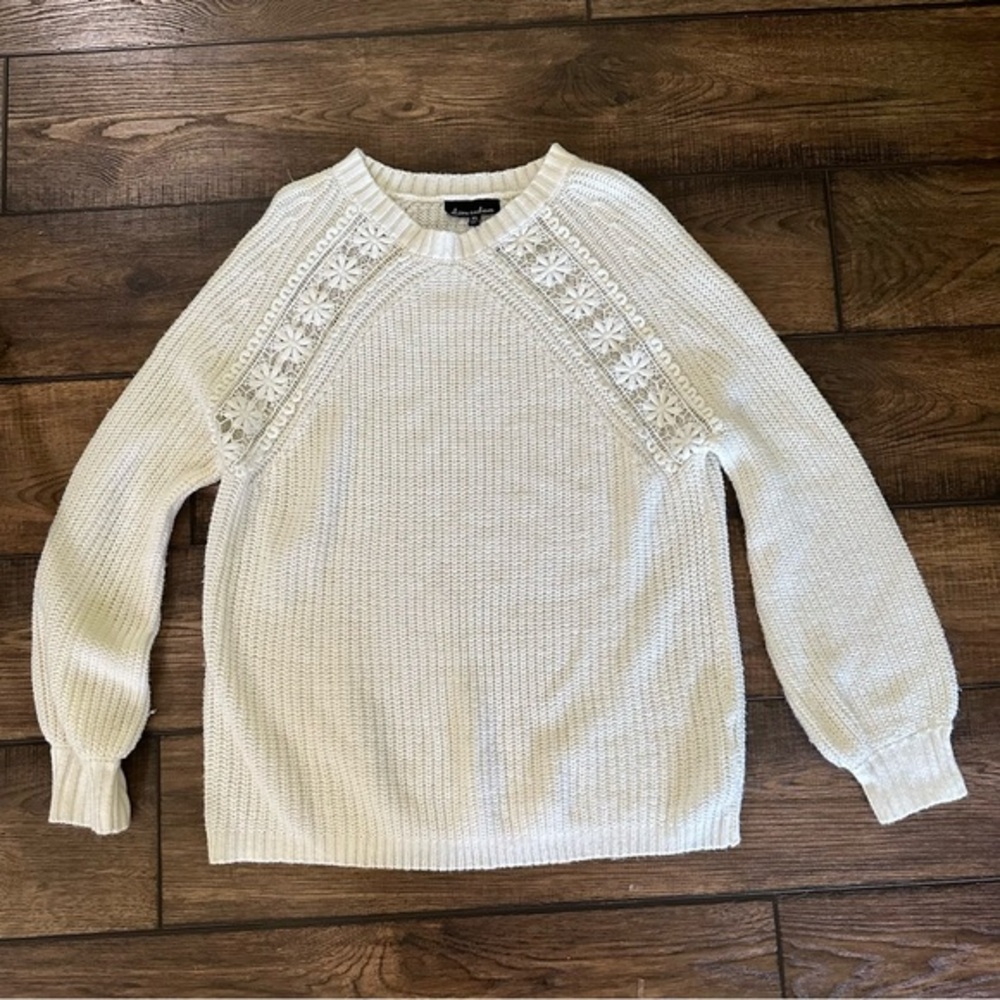 Alison Andrews white knit sweater